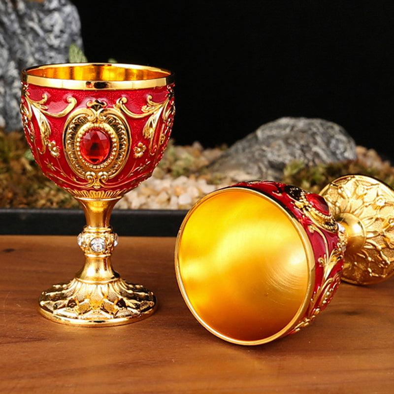 🎁 Exquisite Vintage Engraved Wine Goblet