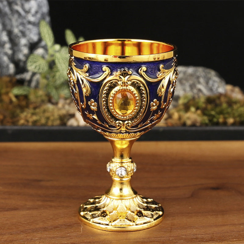 🎁 Exquisite Vintage Engraved Wine Goblet